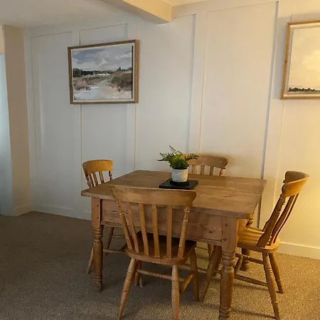 Grade II Listed 2 Bed Cottage With Free Parking King's Lynn Exterior photo