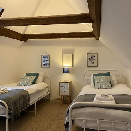 Grade II Listed 2 Bed Cottage With Free Parking King's Lynn Exterior photo